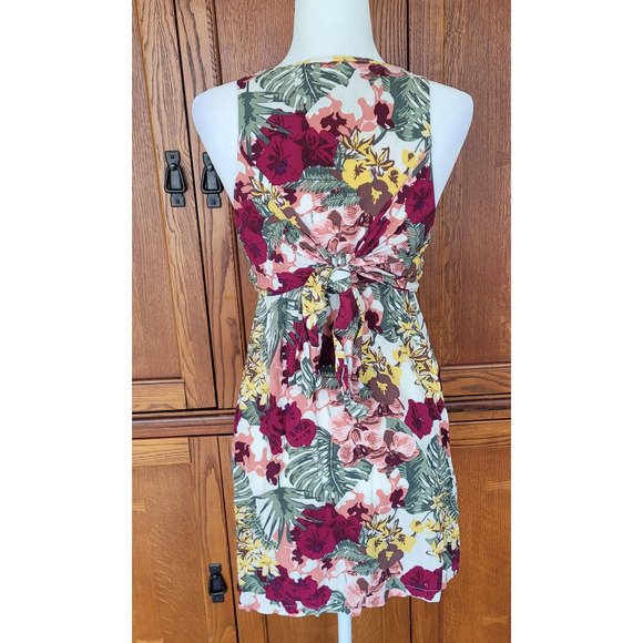 World Market Women's Tropical Tie Front Floral Sleeveless Dress. Size S/M‎ - Picture 5 of 10